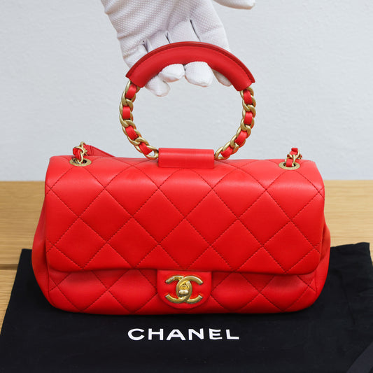 Pre-owned vintage Chanel AS1358 Matelasse Red Gold Hardware Lambskin 2 Way Chain Shoulder 29th Series Bag | Luxe Again Maison