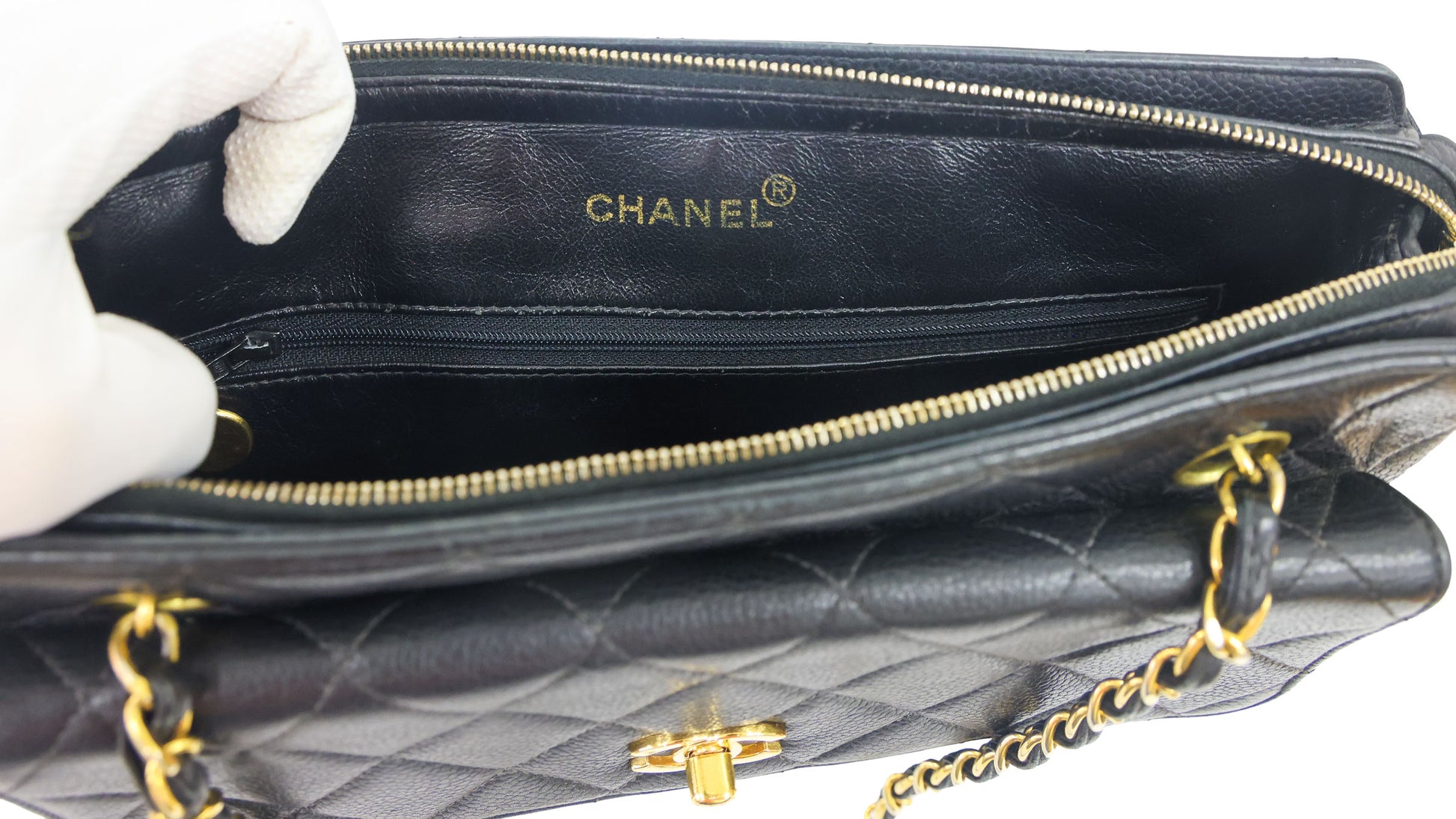Preloved vintage CHANEL Matelasse Caviar Skin Chain Shoulder Bag Gold Hardware | Luxe Again Maison