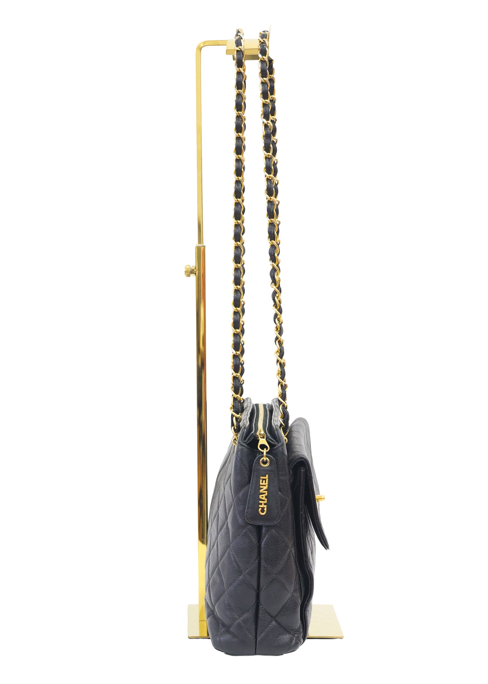 Preloved vintage CHANEL Matelasse Caviar Skin Chain Shoulder Bag Gold Hardware | Luxe Again Maison