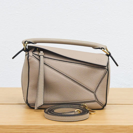Second hand LOEWE Puzzle Edge Mini Leather Beige 2 Way Hand Bag | Luxe Again Maison