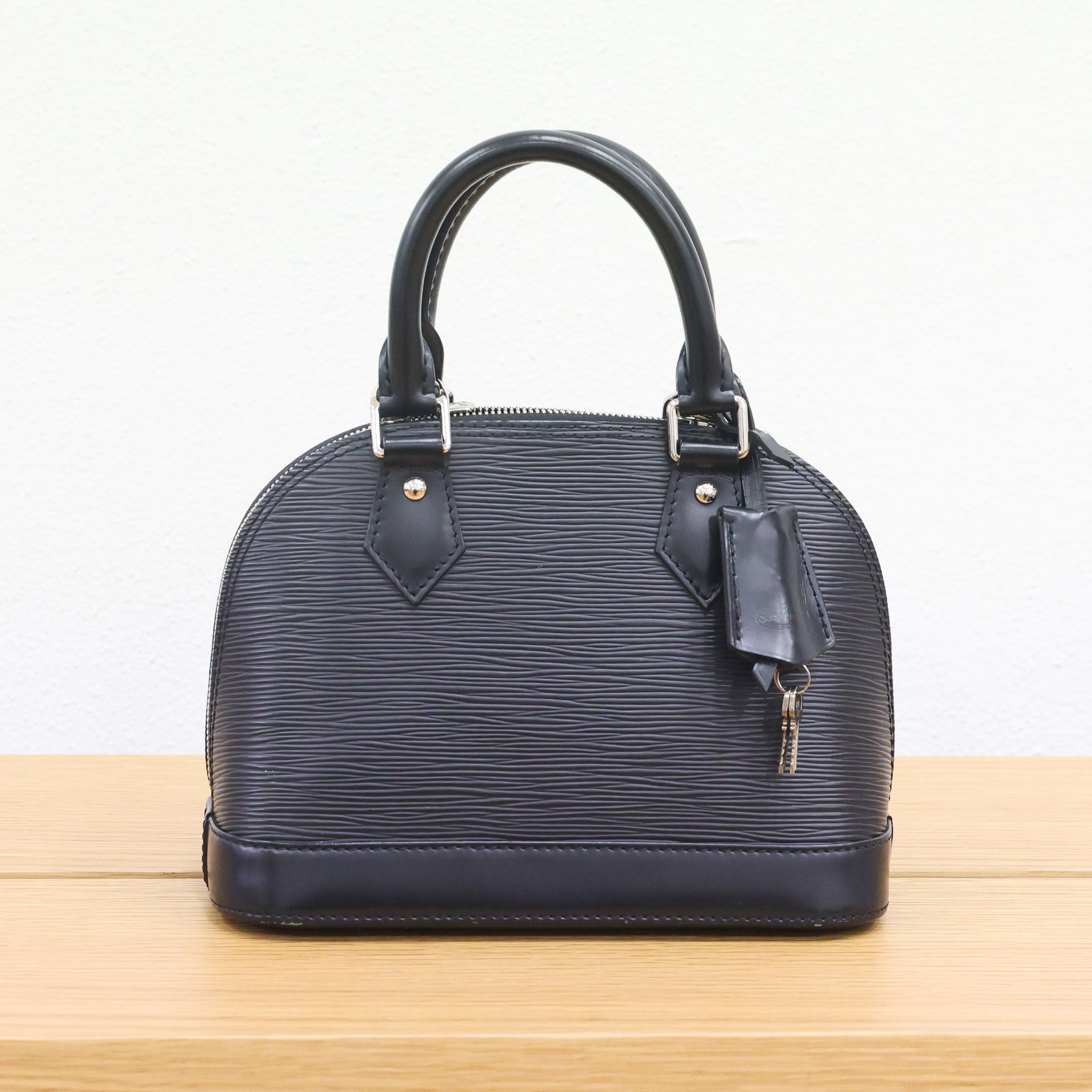 LOUIS VUITTON Alma BB Epi Leather Black Bag M40862 – Luxe Again Maison
