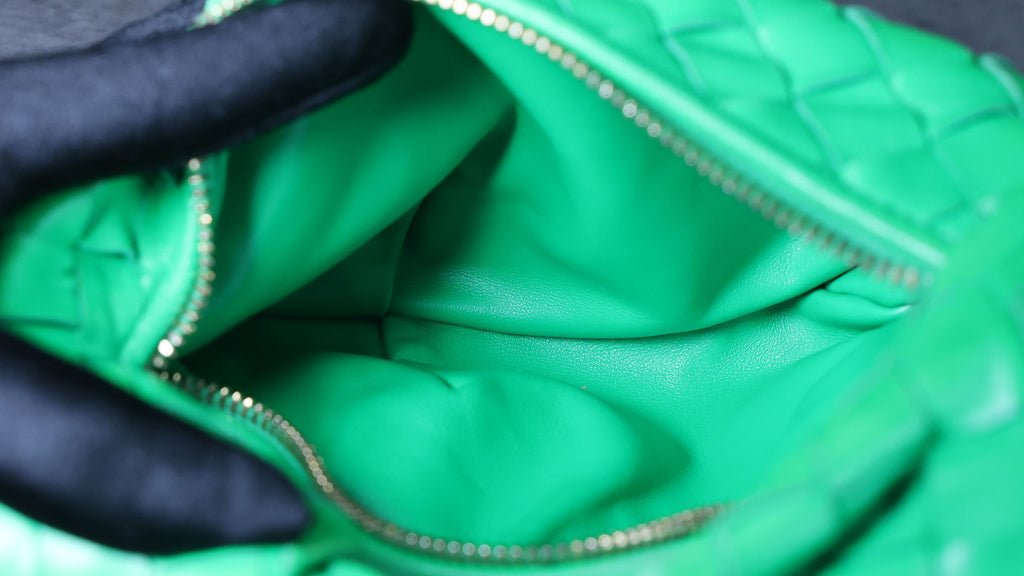 Preowned BOTTEGA VENETA Intrecciato Mini Jodie Leather Green Bag  | Luxe Again Maison