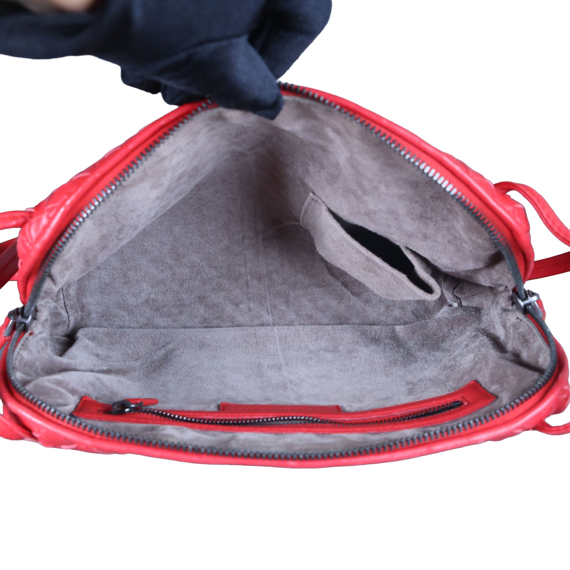 Preowned BOTTEGA VENETA Intrecciato Nodini Shoulder Bag Red | Luxe Again Maison