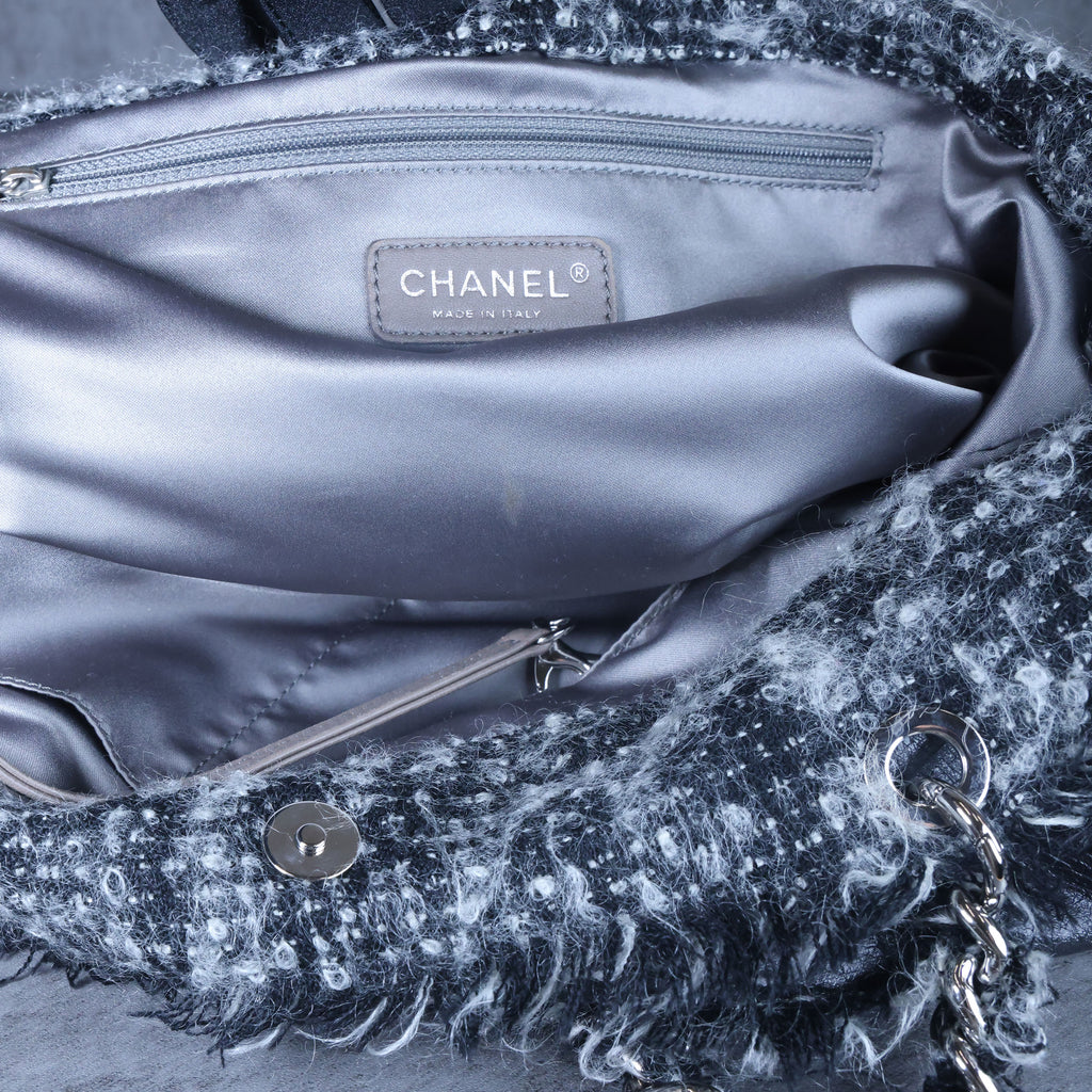 Preowned CHANEL Black Lambskin Leather And Fur Bon Bon Tote Bag | Luxe Again Maison