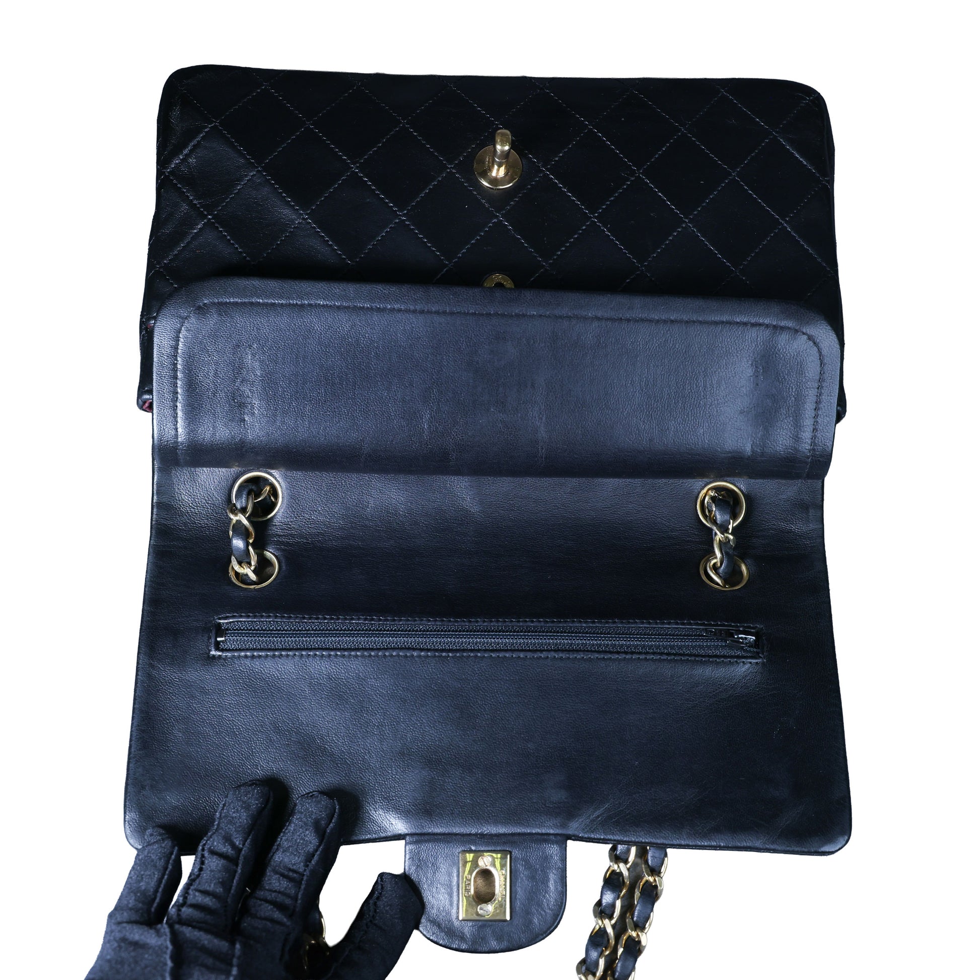 Preowned CHANEL Vintage Matelasse 25 Double Flap Black Lambskin Gold-Tone Hardware 09XXXXX 0 Series | Luxe Again Maison