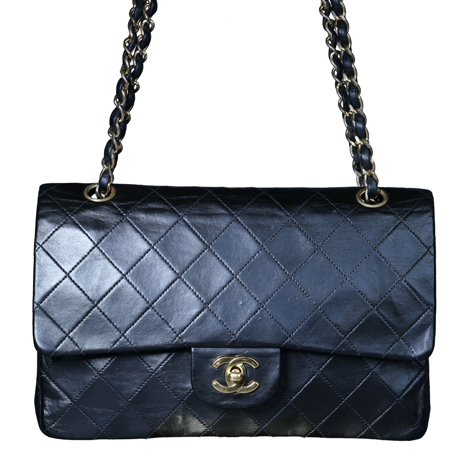Preowned CHANEL Vintage Matelasse 25 Double Flap Black Lambskin Gold-Tone Hardware 09XXXXX 0 Series | Luxe Again Maison