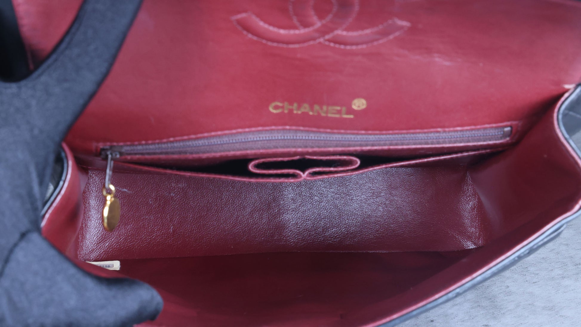 Preowned CHANEL Matelasse 25 Lambskin Double Flap Bag Black 14 Series | Luxe Again Maison