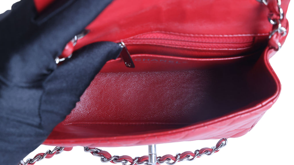 Preowned CHANEL Mini Classic 17 Matelasse Single Flap Red Silver-Tone Hardware 1XXXXXX8 | Luxe Again Maison