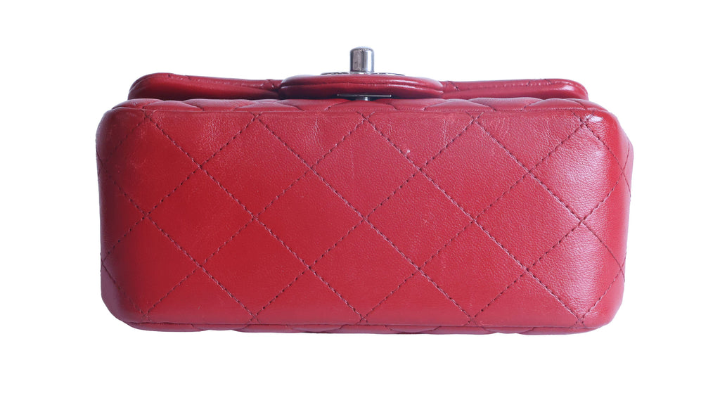 Preowned CHANEL Mini Classic 17 Matelasse Single Flap Red Silver-Tone Hardware 1XXXXXX8 | Luxe Again Maison
