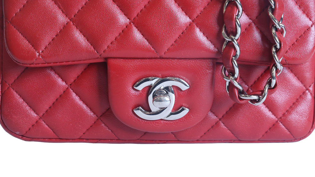 Preowned CHANEL Mini Classic 17 Matelasse Single Flap Red Silver-Tone Hardware 1XXXXXX8 | Luxe Again Maison