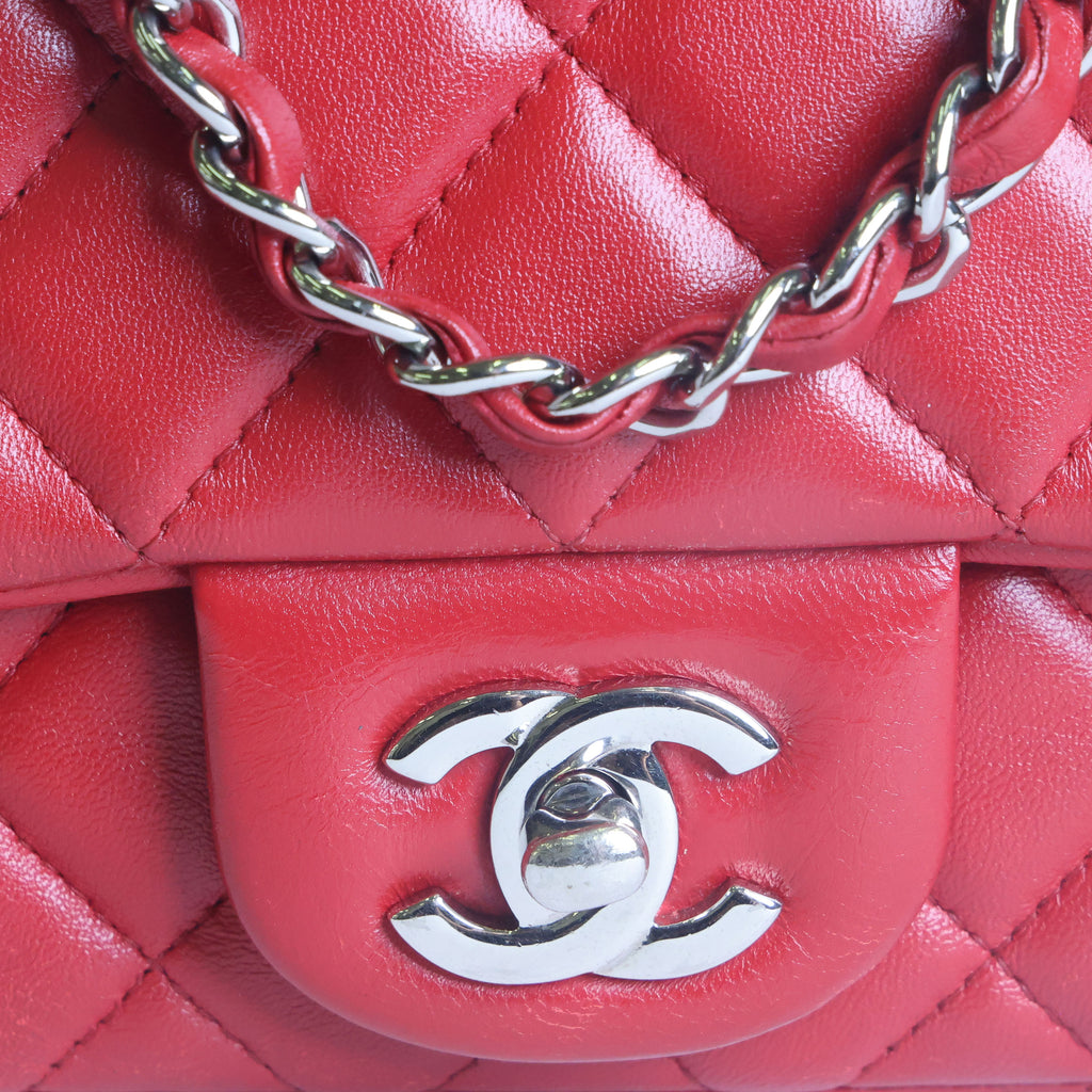 Preowned CHANEL Mini Classic 17 Matelasse Single Flap Red Silver-Tone Hardware 1XXXXXX8 | Luxe Again Maison
