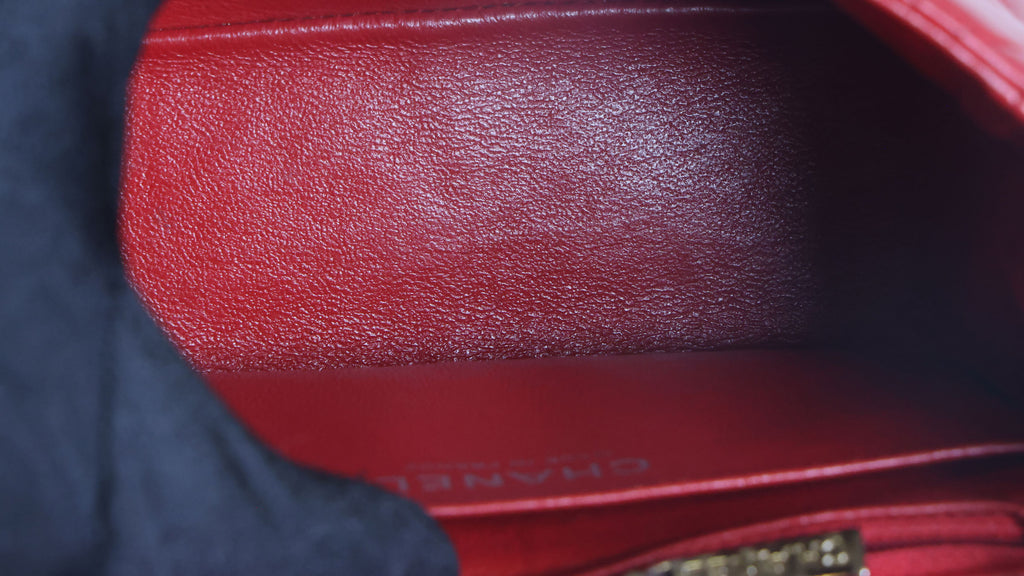 Preowned CHANEL Mini Classic 17 Matelasse Single Flap Red Silver-Tone Hardware 1XXXXXX8 | Luxe Again Maison