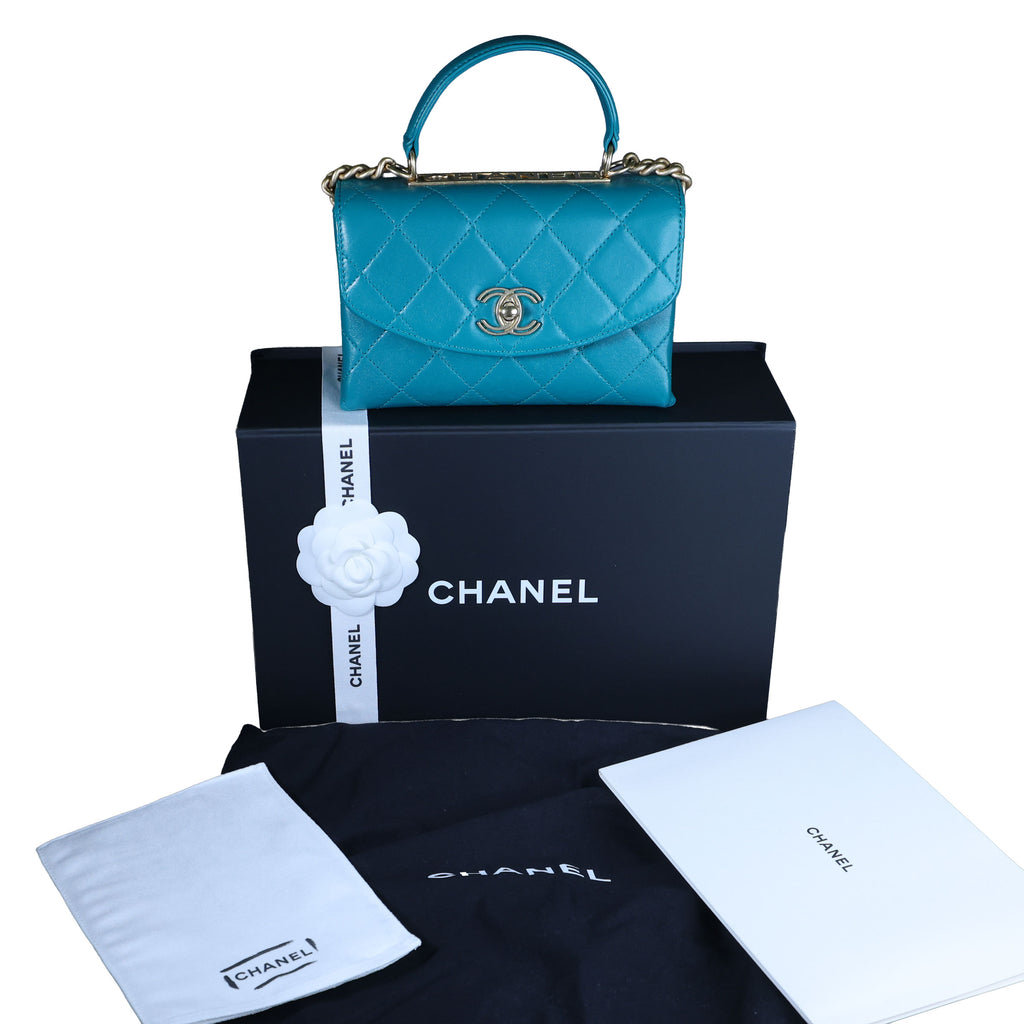 Preowned CHANEL Trendy CC Top Handle Quilted Lambskin Green  | Luxe Again Maison
