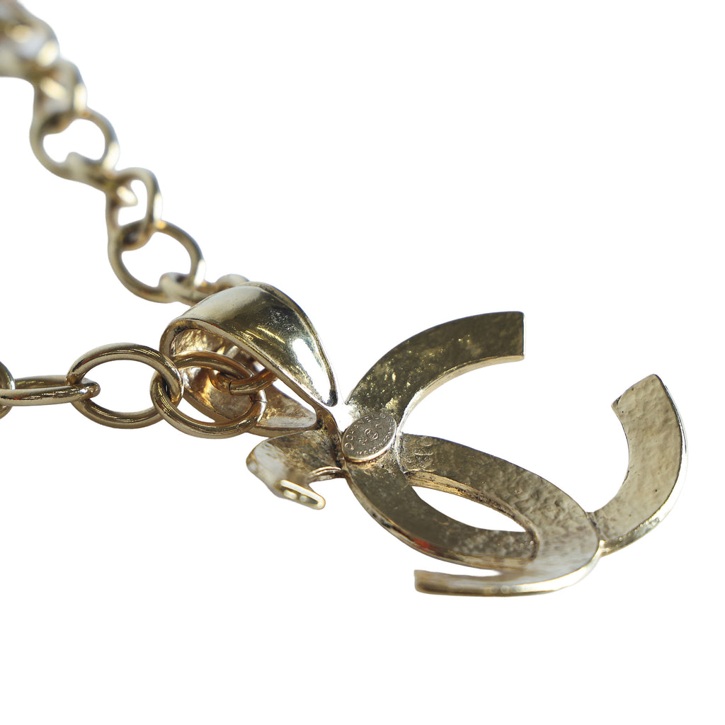 Preowned CHANEL Vintage Gold-Plated COCO Mark 94P Jumbo Necklace | Luxe Again Maison
