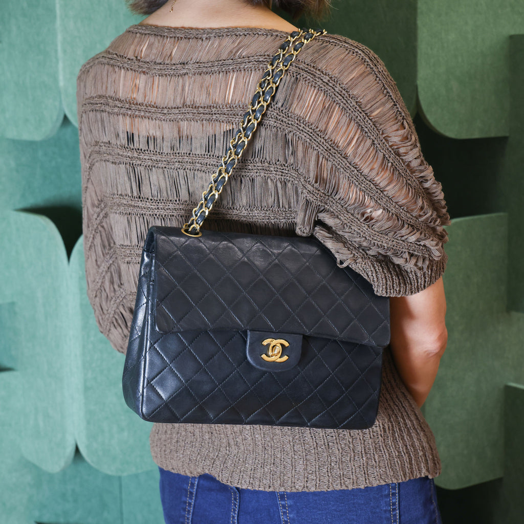 Preowned CHANEL Vintage Classic 11.12 (Medium Double Flap) Handbag Black Gold Hardware 1XXXXX3 | Luxe Again Maison