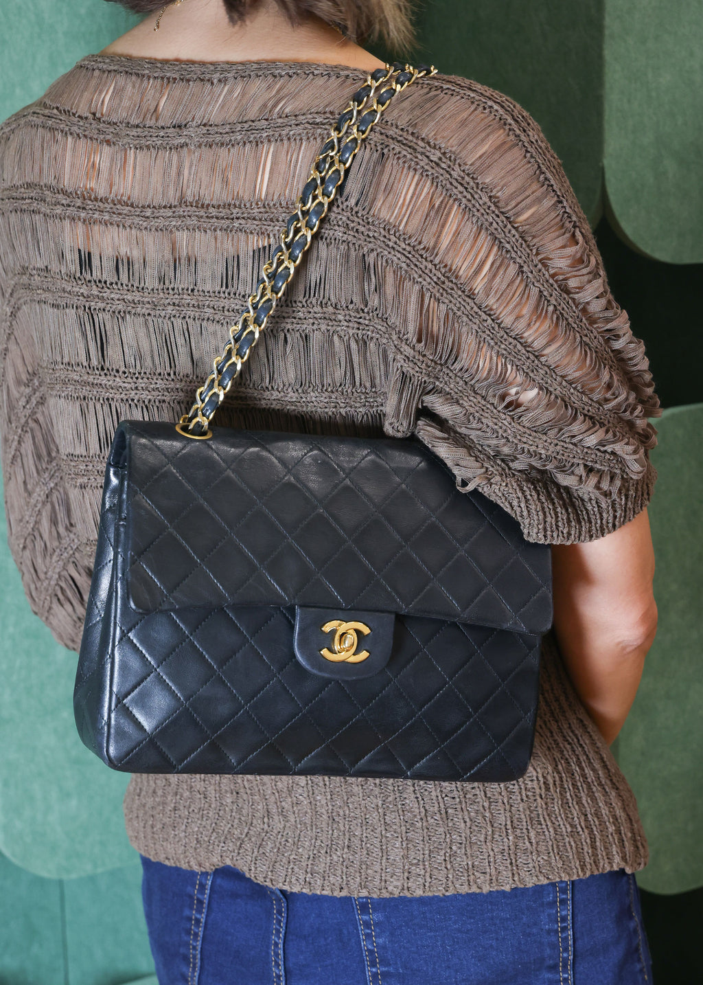 Preowned CHANEL Vintage Classic 11.12 (Medium Double Flap) Handbag Black Gold Hardware 1XXXXX3 | Luxe Again Maison