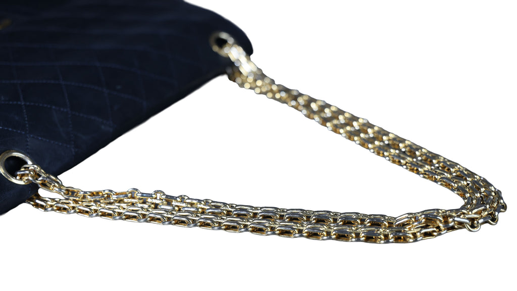 Preowned CHANEL Vintage Classic Double Flap Medium Gold Bijoux Chain Lambskin Black | Luxe Again Maison