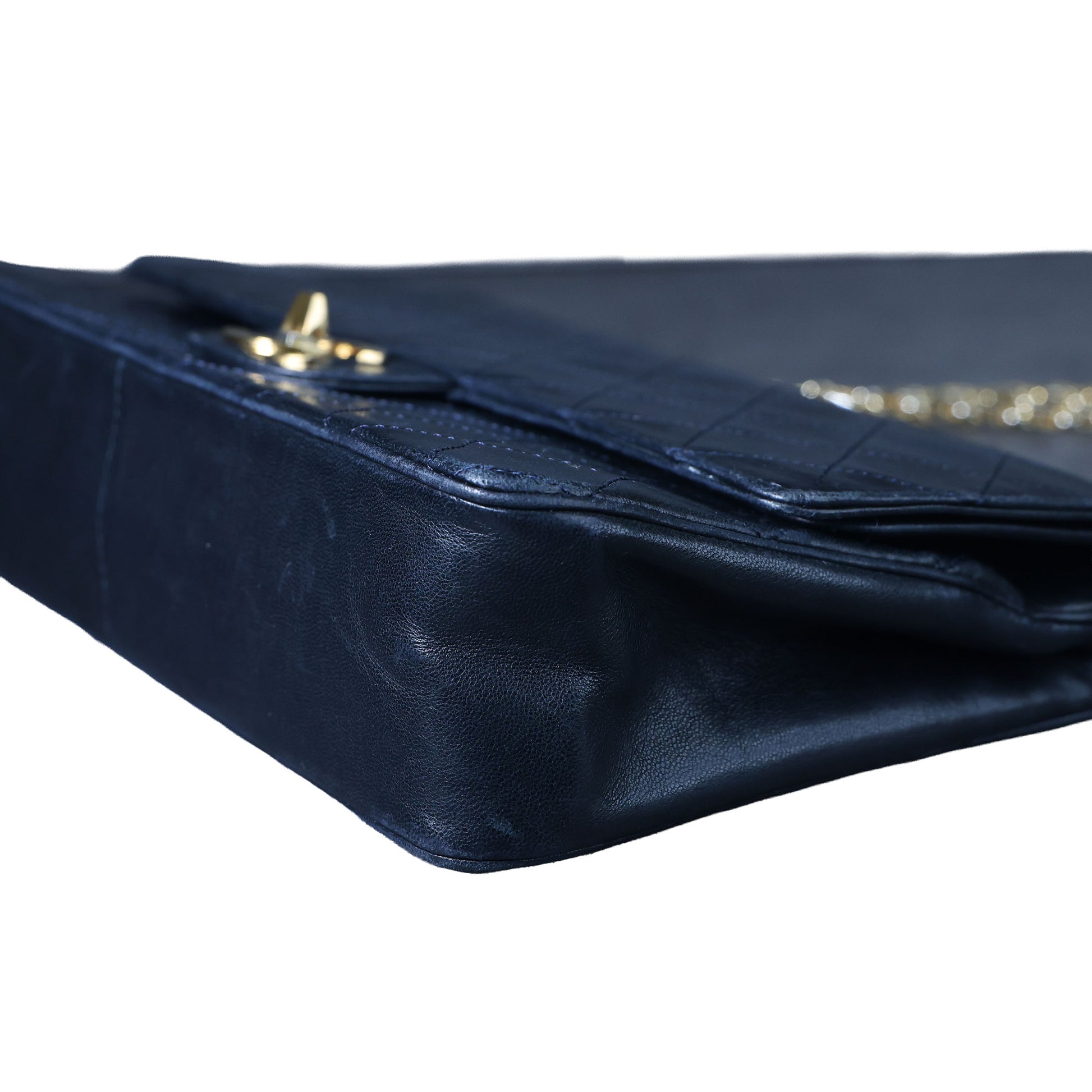 Preowned CHANEL Vintage Classic Double Flap Medium Gold Bijoux Chain Lambskin Black | Luxe Again Maison
