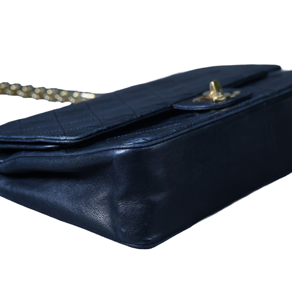 Preowned CHANEL Vintage Classic Double Flap Medium Gold Bijoux Chain Lambskin Black | Luxe Again Maison