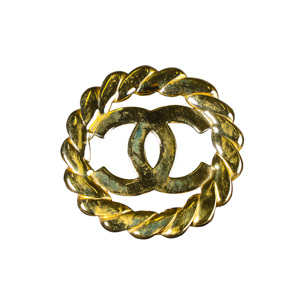 Preowned CHANEL Vintage Coco Mark Circle 93A Brooch GP | Luxe Again Maison