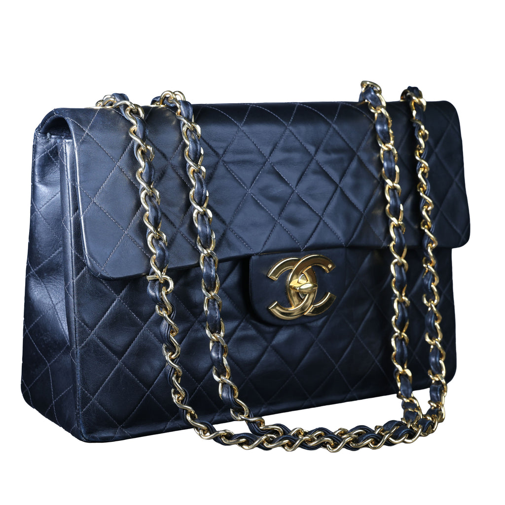 Preowned CHANEL Vintage Matelasse 34 Maxi Classic Flap Black GHW | Luxe Again Maison