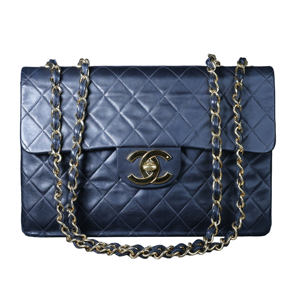 Preowned CHANEL Vintage Matelasse 34 Maxi Classic Flap Black GHW | Luxe Again Maison