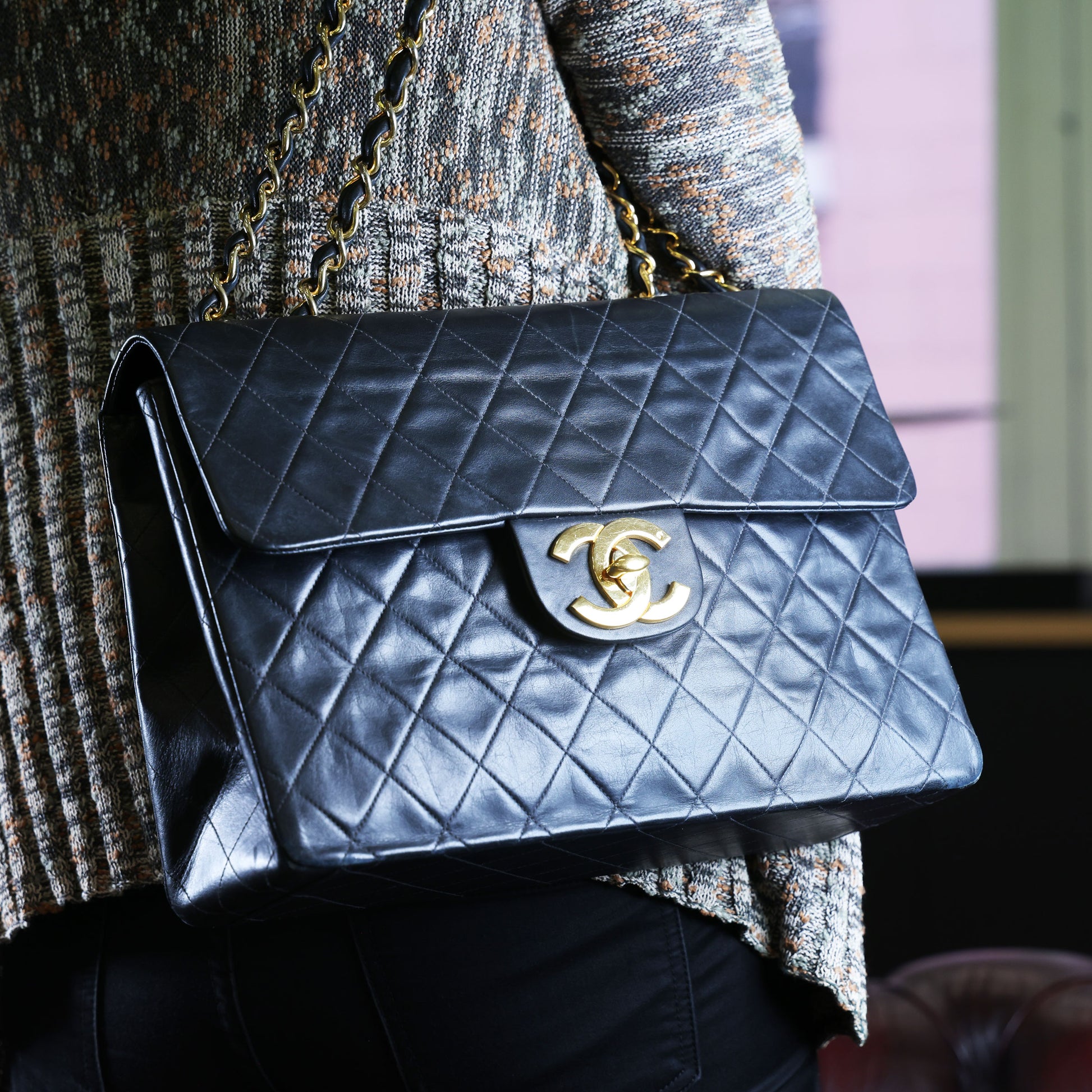 Preowned CHANEL Vintage Matelasse 34 Maxi Classic Flap Black GHW | Luxe Again Maison