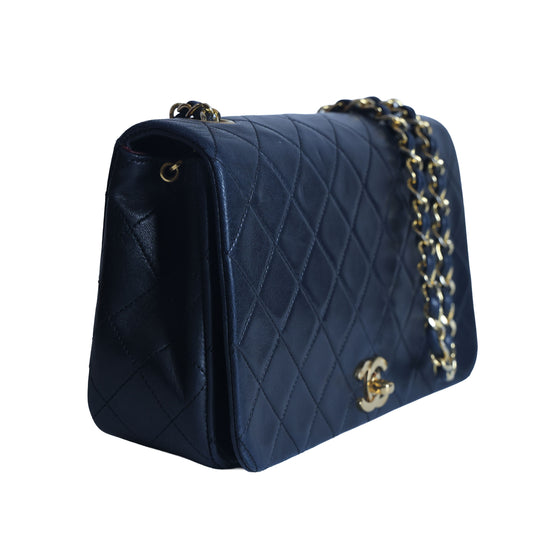 Preowned CHANEL Vintage Matelasse Lambskin 23 Full Flap Black 1XXXX9 | Luxe Again Maison