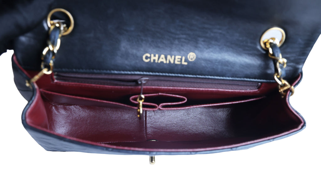 Preowned CHANEL Vintage Matelasse Lambskin 23 Full Flap Black 1XXXX9 | Luxe Again Maison
