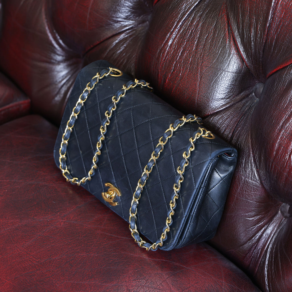 Preowned CHANEL Vintage Matelasse Lambskin 23 Full Flap Black 1XXXX9 | Luxe Again Maison