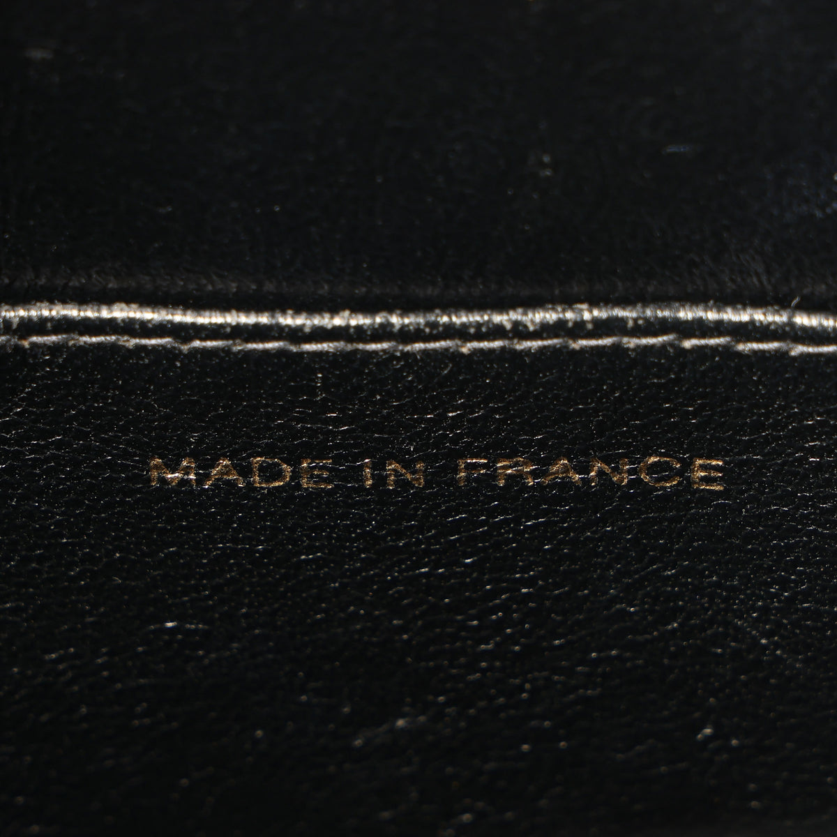 Preowned CHANEL Vintage Re-Release Caviar Skin Tote Black GHW 540XXXX | Luxe Again Maison