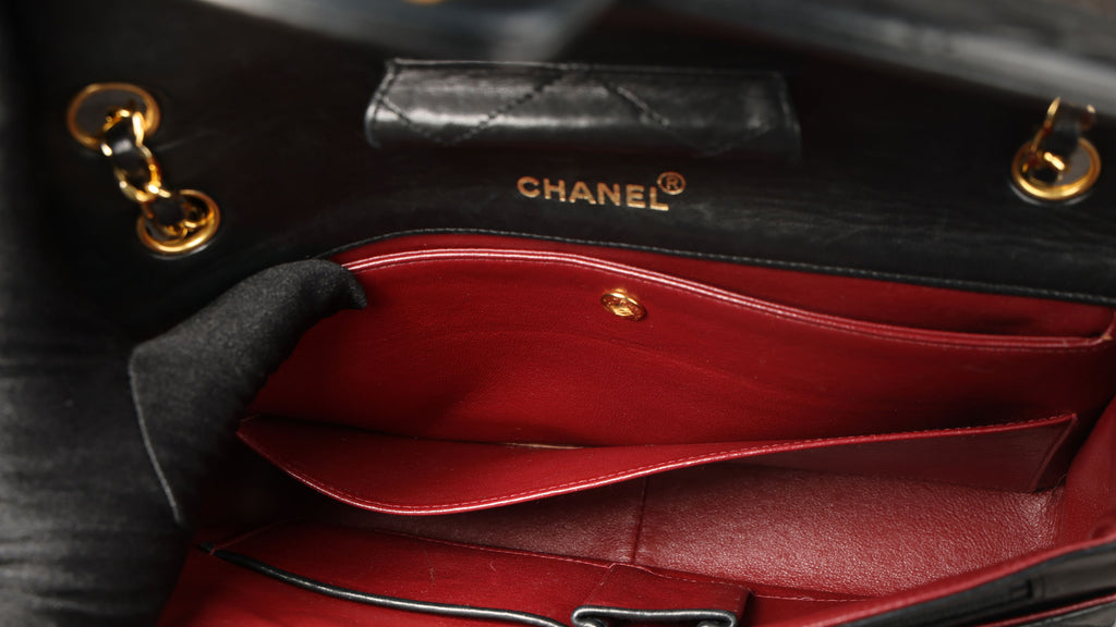 Preowned CHANEL Vintage Single Flap Matelasse Black Lambskin GHW 14XXX73 | Luxe Again Maison