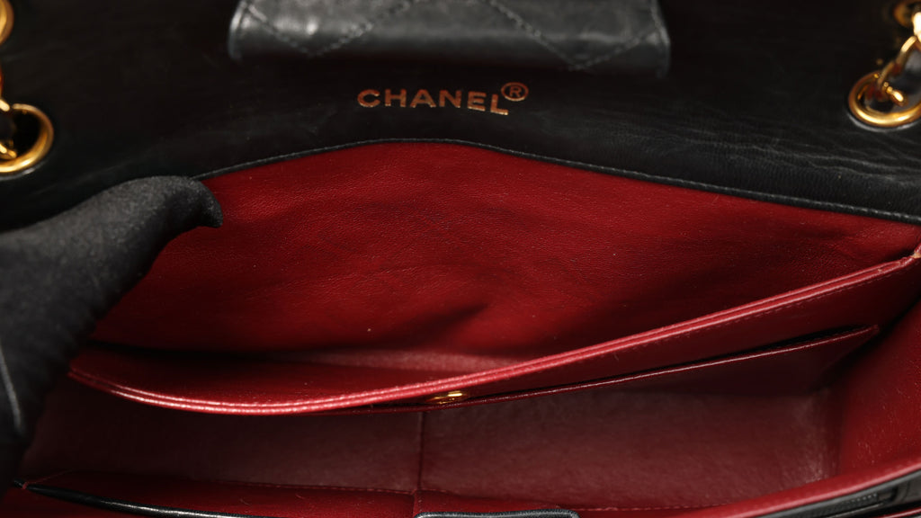 Preowned CHANEL Vintage Single Flap Matelasse Black Lambskin GHW 14XXX73 | Luxe Again Maison