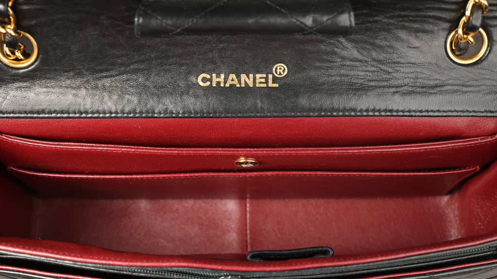 Preowned CHANEL Vintage Single Flap Matelasse Black Lambskin GHW 14XXX73 | Luxe Again Maison