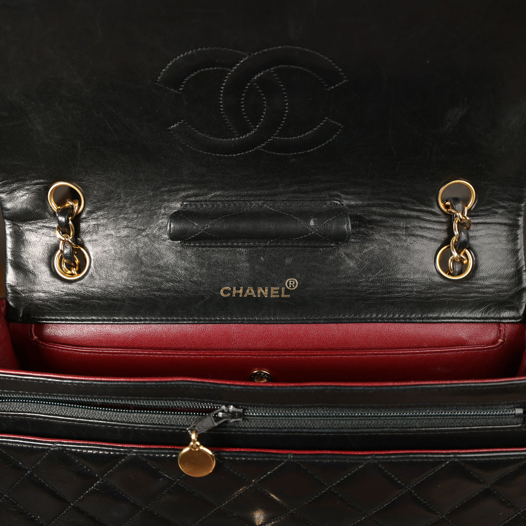 Preowned CHANEL Vintage Single Flap Matelasse Black Lambskin GHW 14XXX73 | Luxe Again Maison