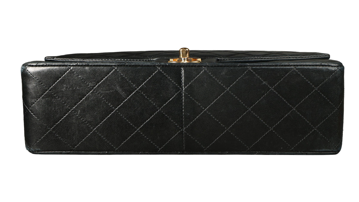 Preowned CHANEL Vintage Single Flap Matelasse Black Lambskin GHW 14XXX73 | Luxe Again Maison