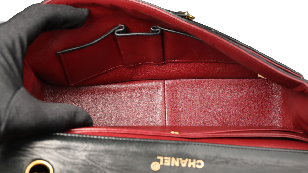 Preowned CHANEL Vintage Single Flap Matelasse Black Lambskin GHW 14XXX73 | Luxe Again Maison