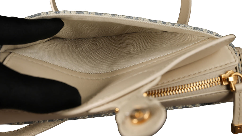 Preowned CHRISTIAN DIOR Dior 30 Montaigne Pocket Bag Small Blue Oblique Raffa | Luxe Again Maison