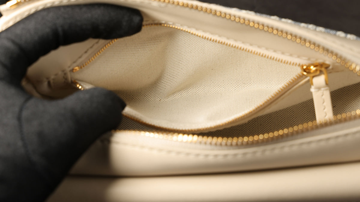 Preowned CHRISTIAN DIOR Dior 30 Montaigne Pocket Bag Small Blue Oblique Raffa | Luxe Again Maison