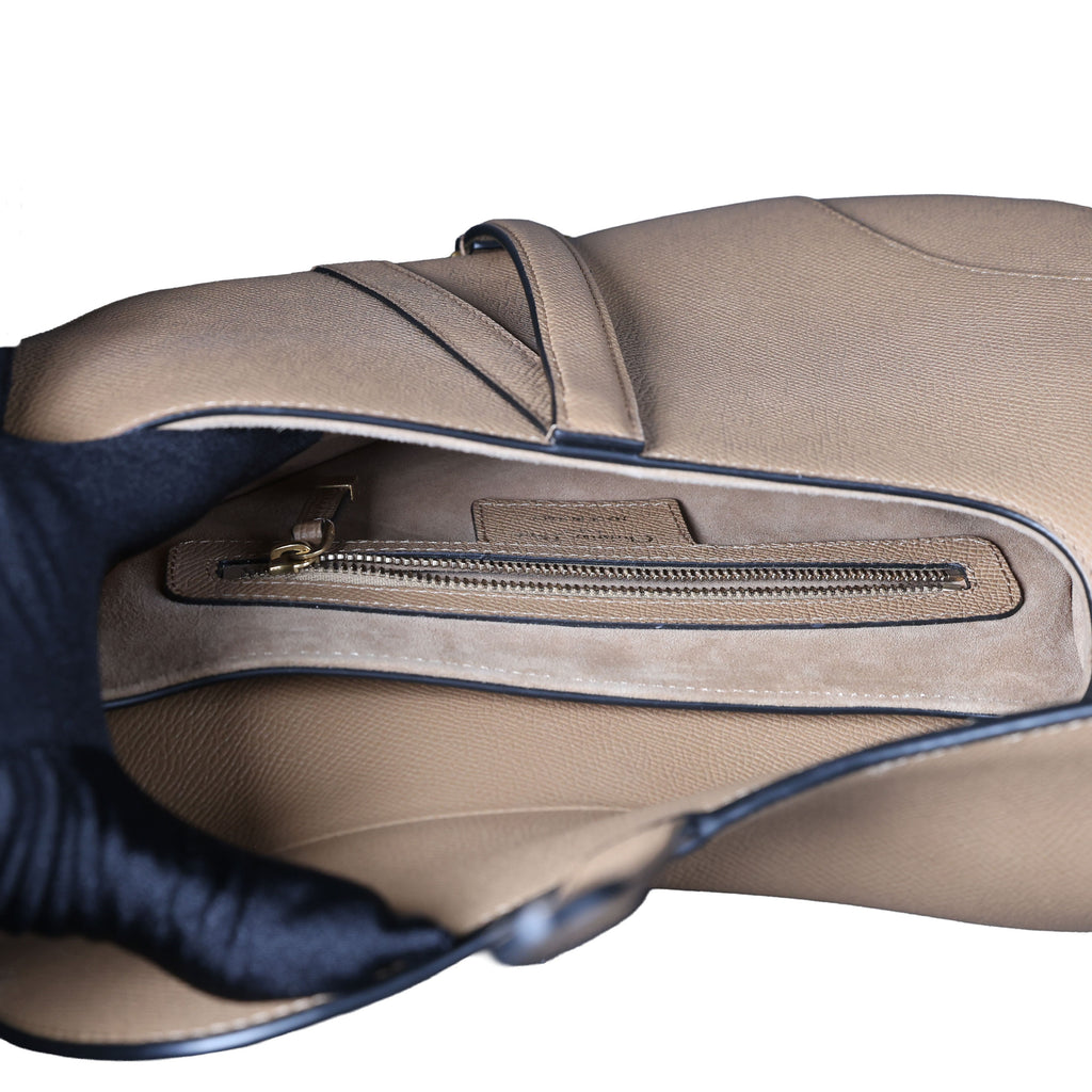 Preowned CHRISTIAN DIOR Saddle Bag Medium Leather Beige | Luxe Again Maison