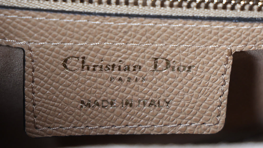 Preowned CHRISTIAN DIOR Saddle Bag Medium Leather Beige | Luxe Again Maison