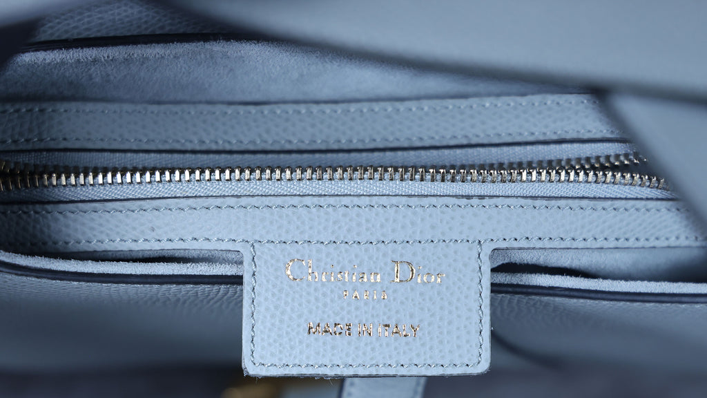 Preowned CHRISTIAN DIOR Saddle Bag Medium Leather Green | Luxe Again Maison
