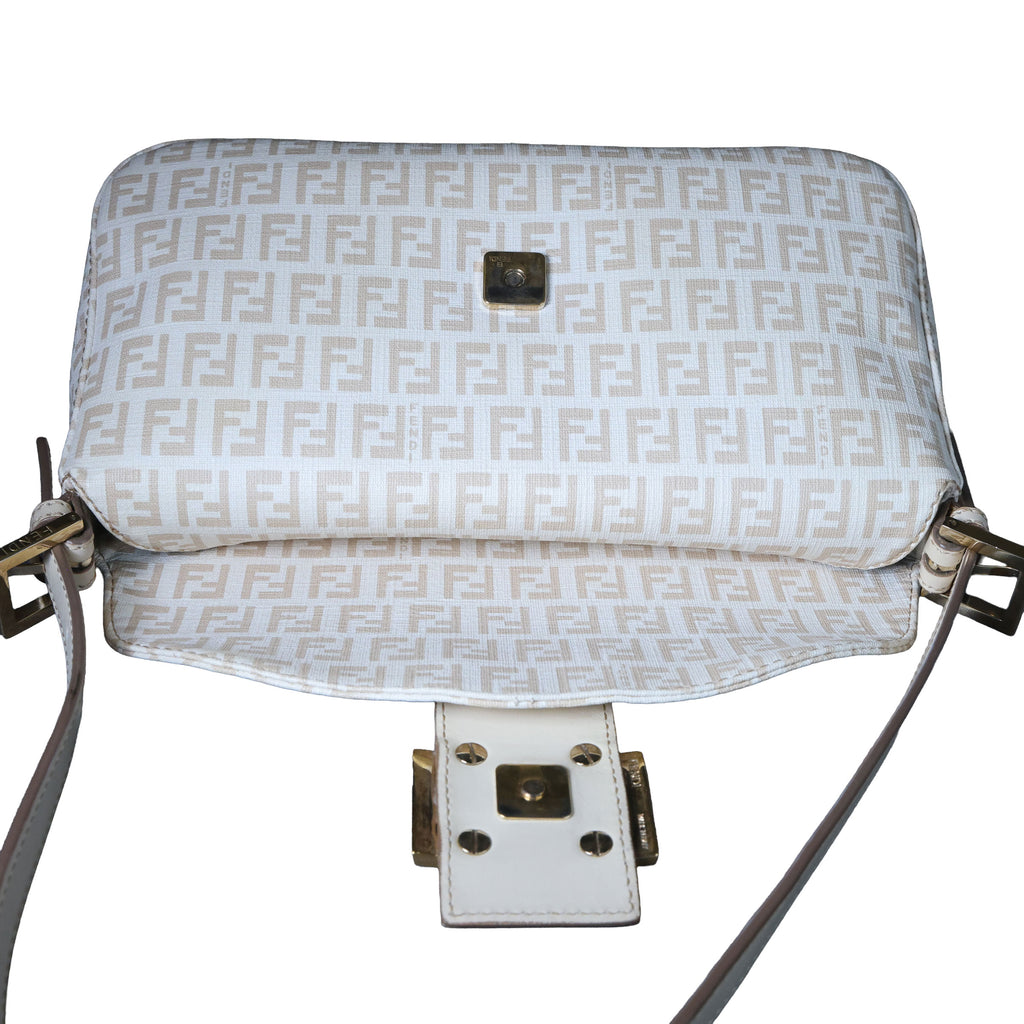 Preowned FENDI Mamma Baguette Zucchino Canvas x Leather Beige Bag 8BRXX3 | Luxe Again Maison