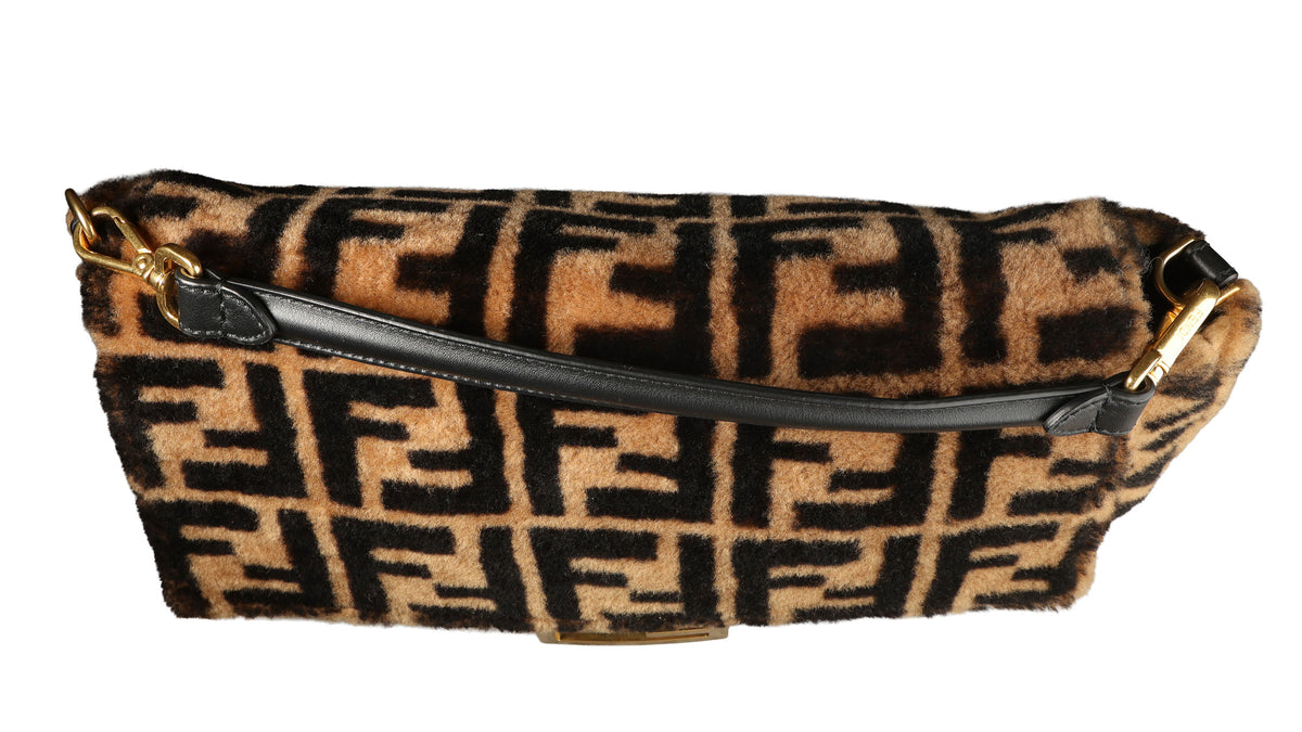 Preowned FENDI Zucca Baguette Faux Fur x Leather Brown Bag 8BXX71  | Luxe Again Maison
