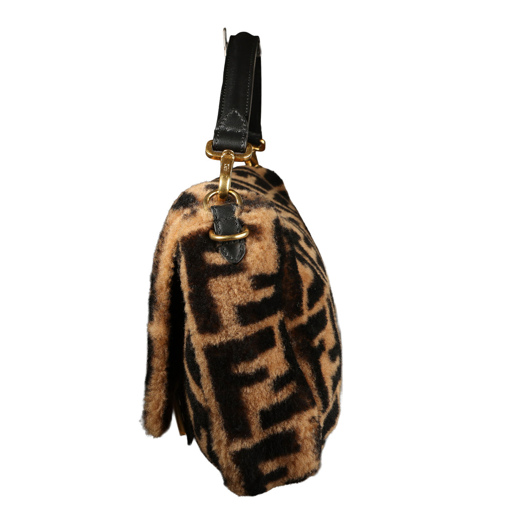 Preowned FENDI Zucca Baguette Faux Fur x Leather Brown Bag 8BXX71  | Luxe Again Maison