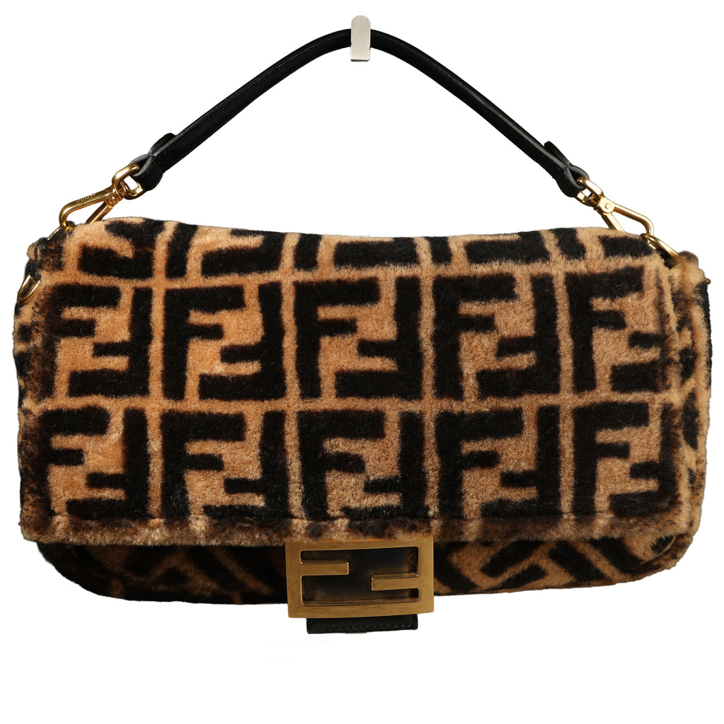Preowned FENDI Zucca Baguette Faux Fur x Leather Brown Bag 8BXX71  | Luxe Again Maison