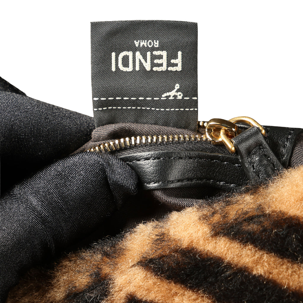 Preowned FENDI Zucca Baguette Faux Fur x Leather Brown Bag 8BXX71  | Luxe Again Maison