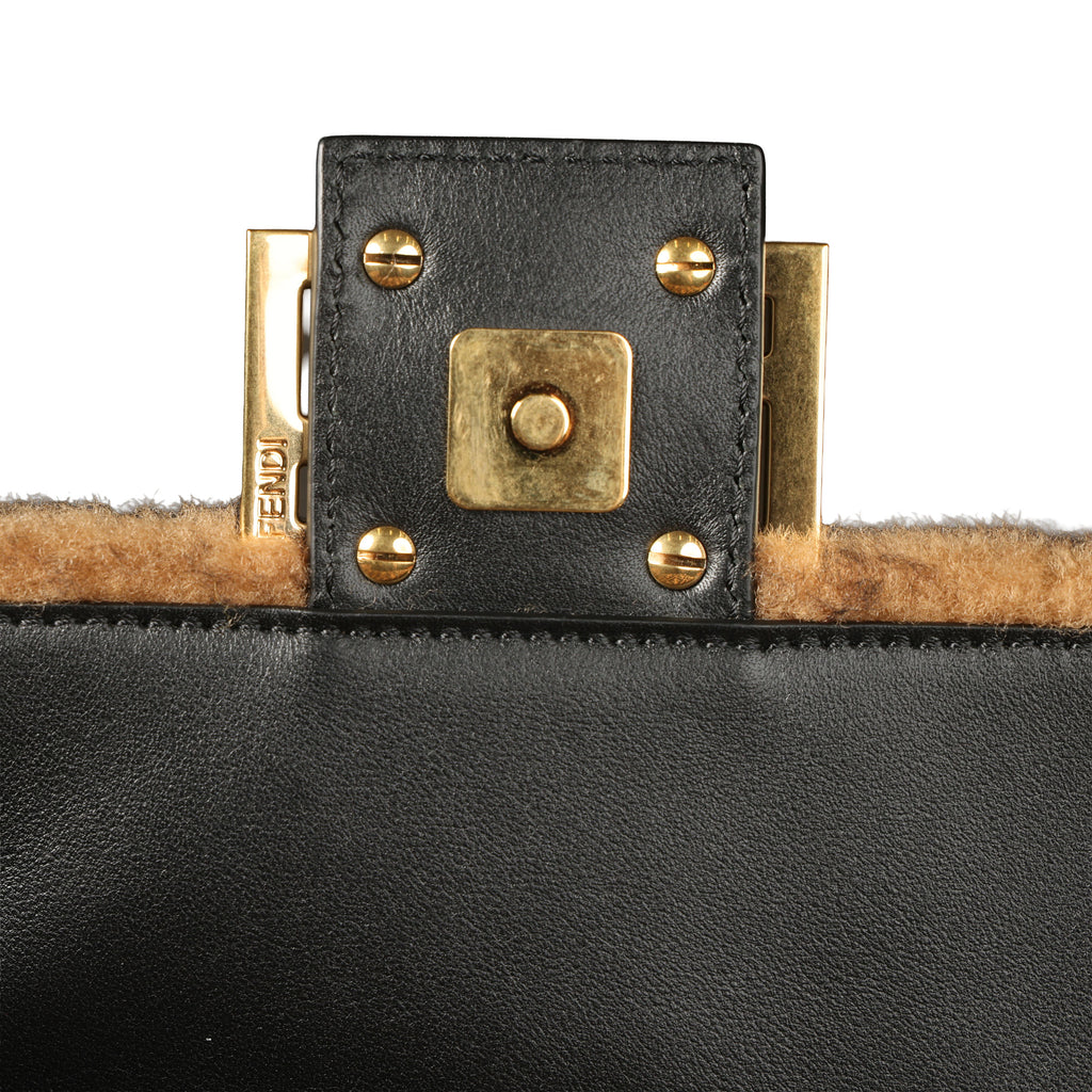 Preowned FENDI Zucca Baguette Fur x Leather Brown Bag 8BXX00 | Luxe Again Maison