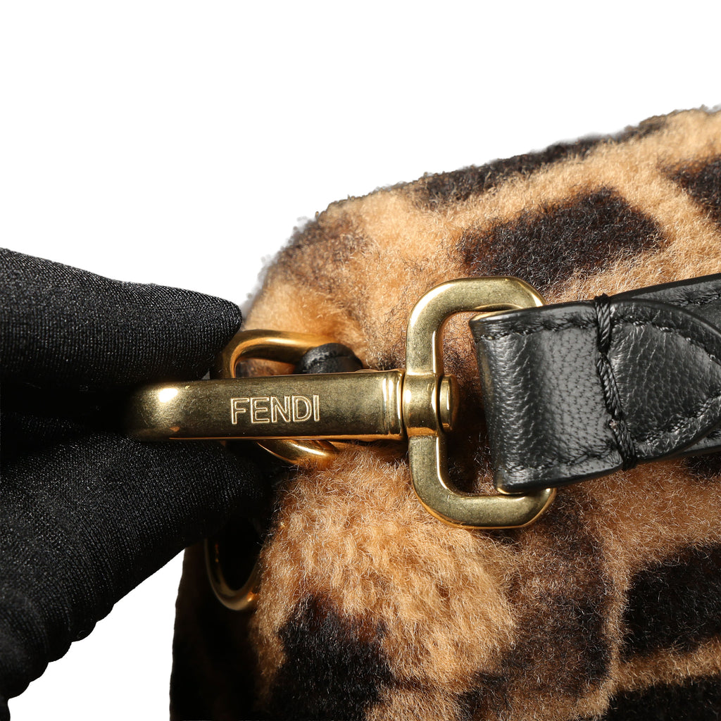Preowned FENDI Zucca Baguette Fur x Leather Brown Bag 8BXX00 | Luxe Again Maison