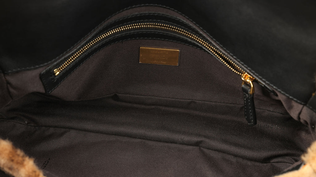 Preowned FENDI Zucca Baguette Fur x Leather Brown Bag 8BXX00 | Luxe Again Maison